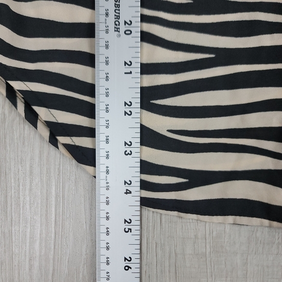 Ann Taylor Zebra Print Camp Shirt - Picture 6 of 7